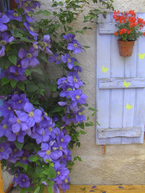 Fenetre Sur Loire Bed & Breakfast Iguerande Стая снимка